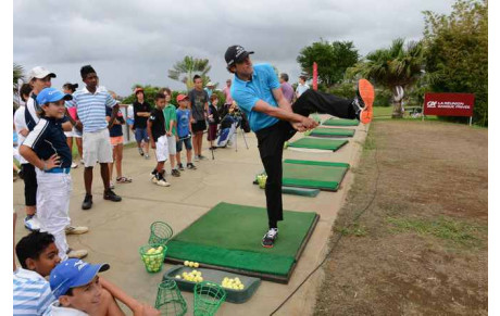 MERCEDES OPEN DE GOLF DE L'ÎLE DE LA RÉUNION : COUP D'ENVOI AVEC LES JEUNES